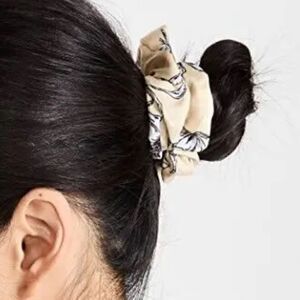 Rag & Bone Addison Wide Scrunchie. Yellow & black. NWOT, yellow, black, white